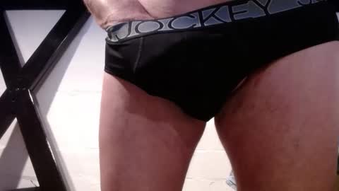 Snapshot of longleanguy9 chatting on 1, 4, 2026 longleanguy online show from 1, 4, 2026