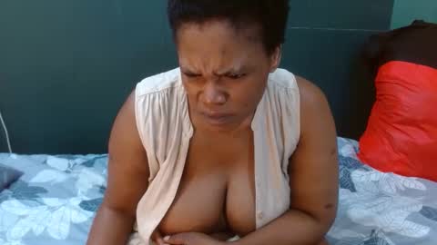 Snapshot of longlip30 chatting on 20, 2, 2026 Longlip30 online show from 20, 2, 2026