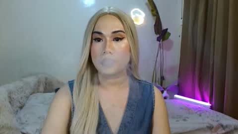 Snapshot of longoria_crawford chatting on 4, 10, 2025 My Lover Dadddy roberto online show from 4, 10, 2025