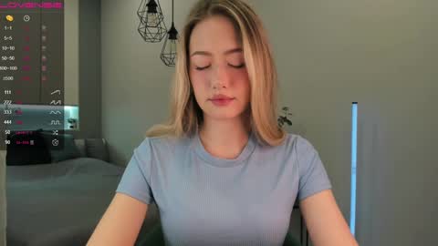 Snapshot of longoriaeva chatting on 8, 2, 2025 Eva online show from 8, 2, 2025