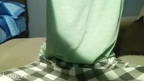 loo_is online show from 4, 2, 2025