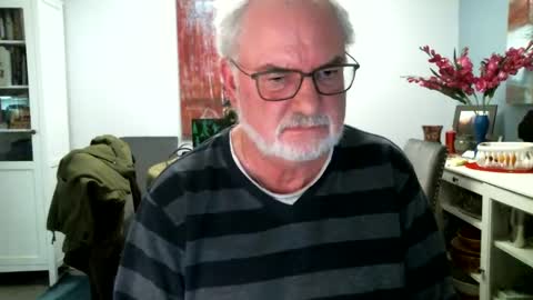 loop102 online show from 22, 1, 2025