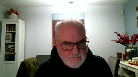 loop102 online show from 1, 2, 2025