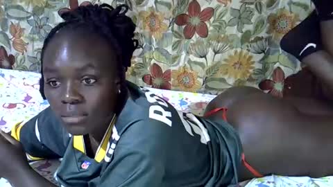 lora_amor online show from 29, 5, 2026