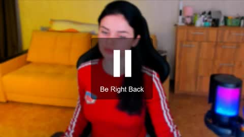 Snapshot of lora_cain chatting on 2, 3, 2025 Lora Cain online show from 2, 3, 2025