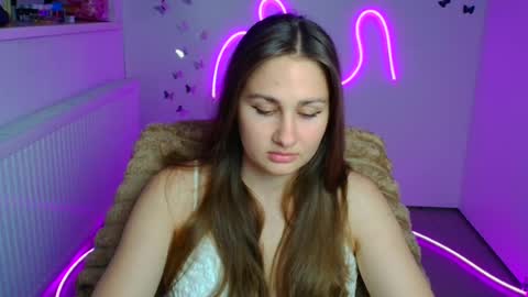 Snapshot of lora_kisses chatting on 16, 6, 2026 Lora online show from 16, 6, 2026