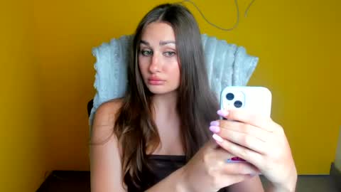 Snapshot of lora_kisses chatting on 9, 7, 2026 Lora online show from 9, 7, 2026