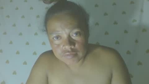 Snapshot of lorahvane chatting on 12, 1, 2026 LorahVane online show from 12, 1, 2026