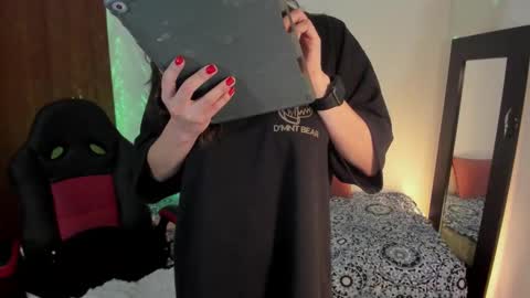 loraine_xx online show from 6, 11, 2025