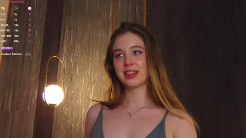 Snapshot of loraineluff chatting on 10, 2, 2025 Loraine online show from 10, 2, 2025