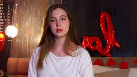 Snapshot of loraineluff chatting on 16, 2, 2025 Loraine online show from 16, 2, 2025