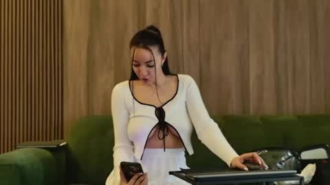 Miss online show from 2, 3, 2025