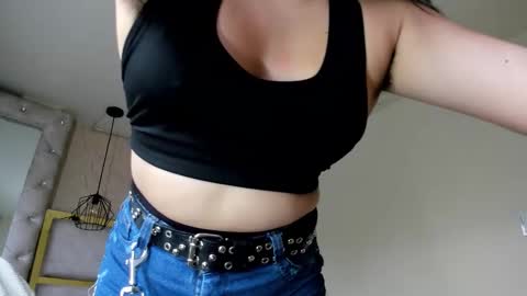   online show from 11, 10, 2025