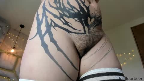   online show from 11, 4, 2026