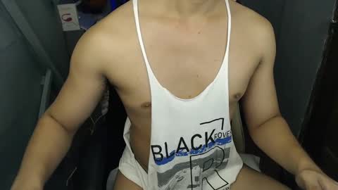 Snapshot of lord_of_cum69 chatting on 31, 1, 2025 Macky online show from 31, 1, 2025