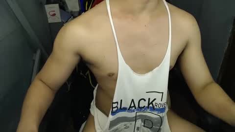 Snapshot of lord_of_cum69 chatting on 6, 3, 2025 Macky online show from 6, 3, 2025