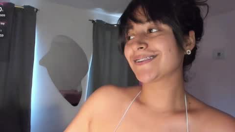 lore_rey online show from 16, 2, 2025