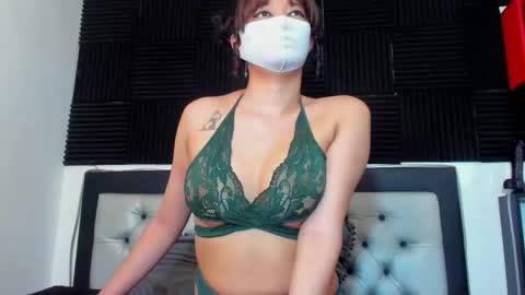 Snapshot of loredepp chatting on 13, 9, 2025 Lore Depp online show from 13, 9, 2025