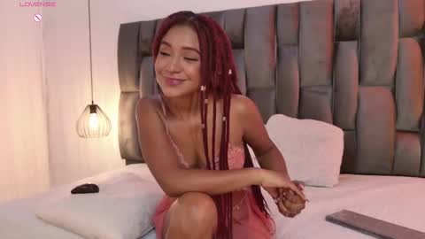 Lorena Vieira  online show from 13, 9, 2025