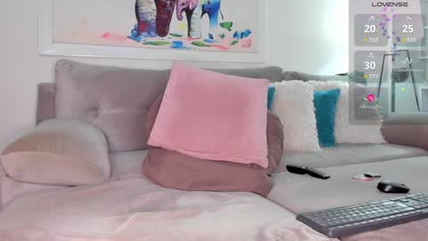 Snapshot of lorendolltsx chatting on 12, 12, 2024 Loren online show from 12, 12, 2024