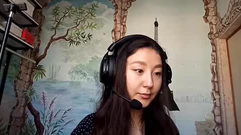 Snapshot of lorenelanosa chatting on 2, 12, 2025 Sofia online show from 2, 12, 2025