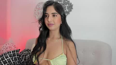 L O R E N online show from 8, 1, 2025