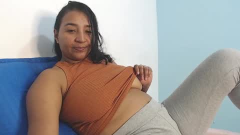 Snapshot of loretta_ chatting on 24, 4, 2026 Loretta Gmez online show from 24, 4, 2026