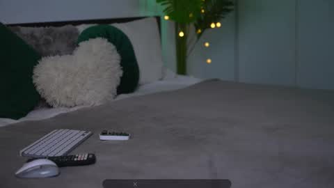 LoretteLorena online show from 9, 10, 2025