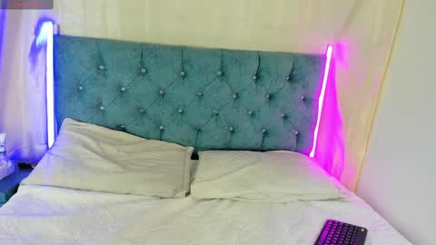 Snapshot of lorettmatthew chatting on 16, 2, 2025 LorettMatthew online show from 16, 2, 2025