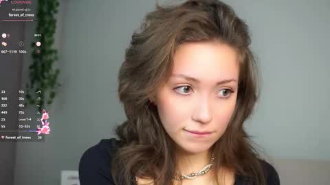 Snapshot of loriamarzinske chatting on 16, 11, 2025 Naomi online show from 16, 11, 2025