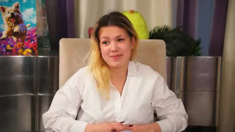 Snapshot of loriblackwood chatting on 21, 12, 2025 Hello guys Im Maya and this my first month here online show from 21, 12, 2025