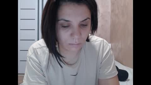 Snapshot of lorragrey chatting on 28, 10, 2025 LorraGrey online show from 28, 10, 2025