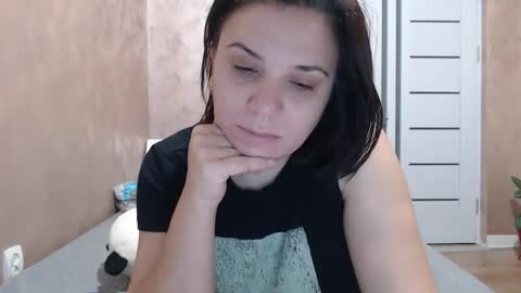 Snapshot of lorragrey chatting on 16, 11, 2025 LorraGrey online show from 16, 11, 2025