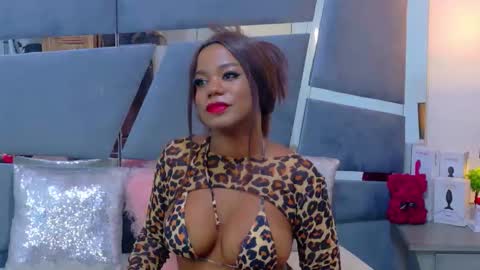 lorraine_johnson online show from 11, 4, 2026