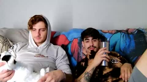 Snapshot of losrompecamera chatting on 13, 11, 2025 LosRompeCamera online show from 13, 11, 2025