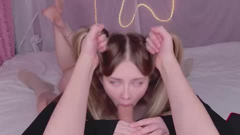 Eva and Dima online show from 4, 12, 2025