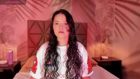 Snapshot of lotti_carter chatting on 28, 1, 2025 Lotti online show from 28, 1, 2025