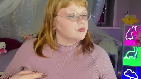 Snapshot of lottieparker chatting on 15, 12, 2025 Lottie online show from 15, 12, 2025