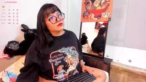   online show from 20, 10, 2025