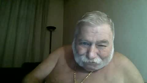 Snapshot of louis_chokdee chatting on 7, 12, 2024 louis_chokdee online show from 7, 12, 2024