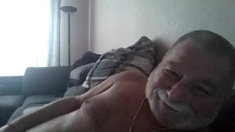 Snapshot of louis_chokdee chatting on 9, 2, 2025 louis_chokdee online show from 9, 2, 2025