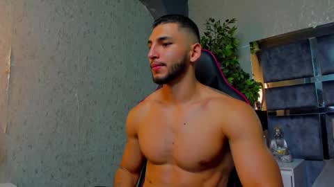 Snapshot of louis_connor chatting on 22, 9, 2025 Louis online show from 22, 9, 2025