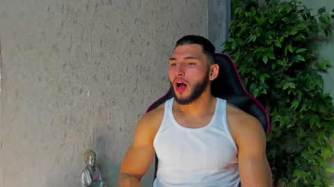 Snapshot of louis_connor chatting on 15, 11, 2025 Louis online show from 15, 11, 2025