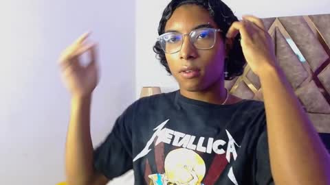 Snapshot of louis_hardstar chatting on 27, 12, 2024 Louis Valdz online show from 27, 12, 2024