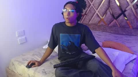 Snapshot of louis_hardstar chatting on 2, 1, 2025 Louis Valdz online show from 2, 1, 2025