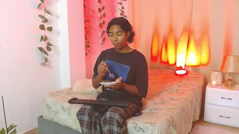 Snapshot of louis_hardstar chatting on 5, 1, 2025 Louis Valdz online show from 5, 1, 2025