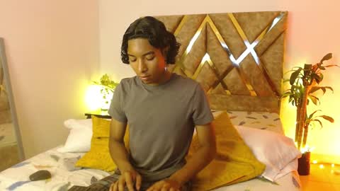 Snapshot of louis_hardstar chatting on 13, 1, 2025 Louis Valdz online show from 13, 1, 2025