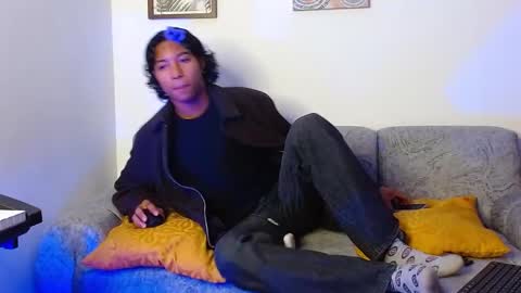 Snapshot of louis_hardstar chatting on 20, 1, 2025 Louis Valdz online show from 20, 1, 2025