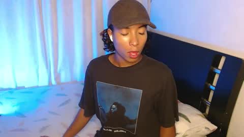 Snapshot of louis_hardstar chatting on 10, 2, 2025 Louis Valdz online show from 10, 2, 2025