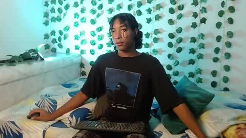 Snapshot of louis_hardstar chatting on 20, 2, 2025 Louis Valdz online show from 20, 2, 2025